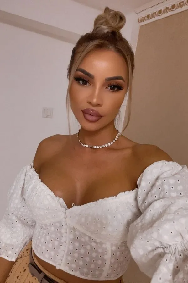 Ava profile image #24