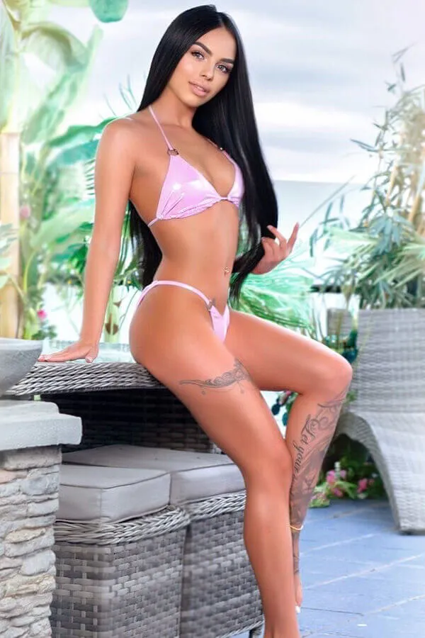 Alexia profile image #3