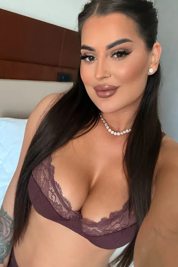 Monica profile image #5